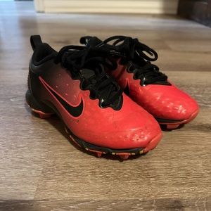 Girls Nike Soccer Cleats Size 11